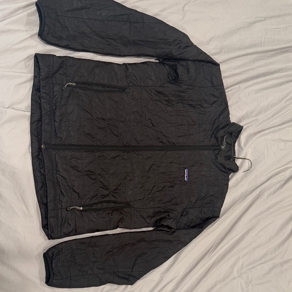 Patagonia Men's Black Lightweight Jacket